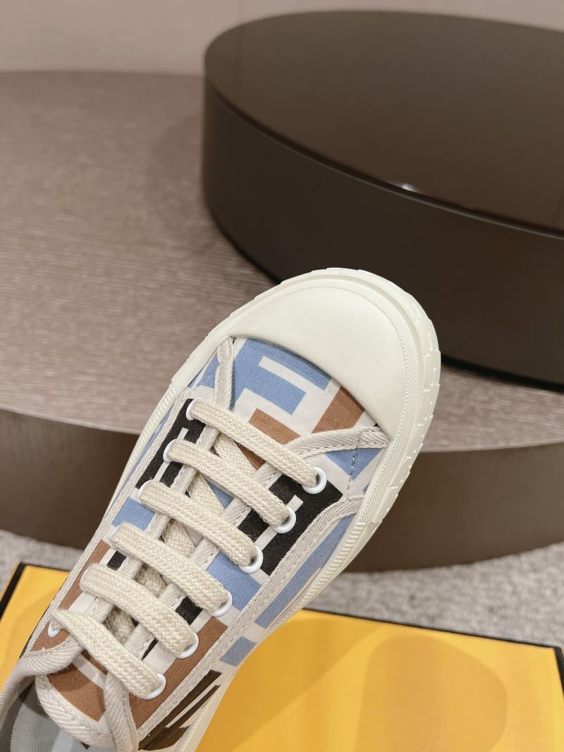 Fendi Low Shoes